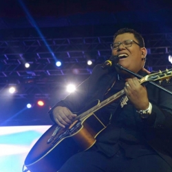 ANDERSON FREIRE  O SEGUNDO COMPOSITOR QUE MAIS TOCA NO BRASIL